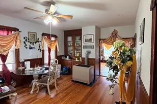 341 Earle St, New Bedford, MA 02746 - Photo 18