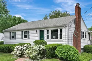 291 Levin Rd, Rockland, MA 02370 - Photo 2