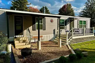 6 Seneca Dr, North Adams, MA 01347 - Photo 2