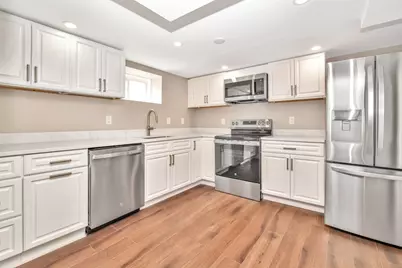 25 Malta St, Boston, MA 02126 - Photo 20