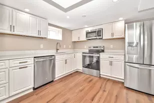 25 Malta St, Boston, MA 02126 - Photo 20