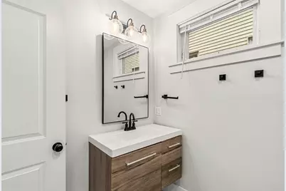 50 Cottage St #1, Chelsea, MA 02150 - Photo 12