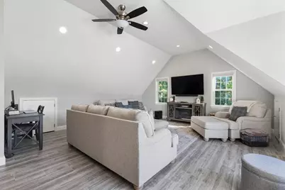 104 Ridgewood Dr, Taunton, MA 02780 - Photo 22