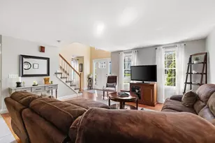 104 Ridgewood Dr, Taunton, MA 02780 - Photo 12