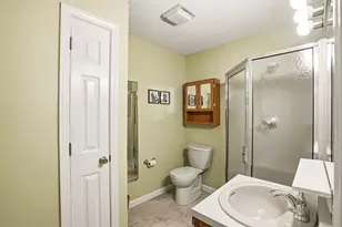 62 Heritage Dr, Northbridge, MA 01588 - Photo 24