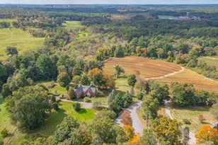82 River Rd, Topsfield, MA 01983 - Photo 2