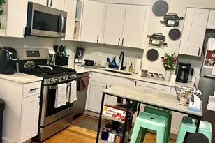 13 Margaret St, Boston, MA 02113 - Photo 2