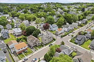15 Hillock St, Boston, MA 02131 - Photo 4