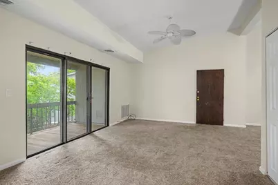 1461 Pawtucket Blvd #D12, Lowell, MA 01854 - Photo 10