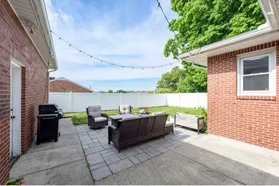 30 Oakridge St, Ludlow, MA 01056 - Photo 38