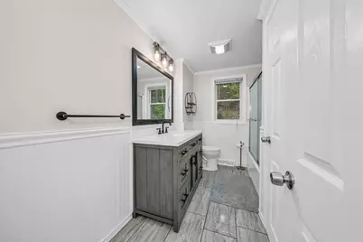 20 Greenlawn Ave, Dracut, MA 01826 - Photo 12