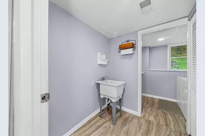 20 Greenlawn Ave, Dracut, MA 01826 - Photo 26