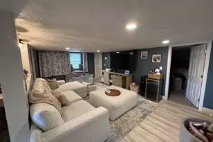 460 Pond St, Braintree, MA 02184 - Photo 2