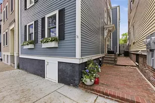 36 Austin St, Boston, MA 02129 - Photo 2