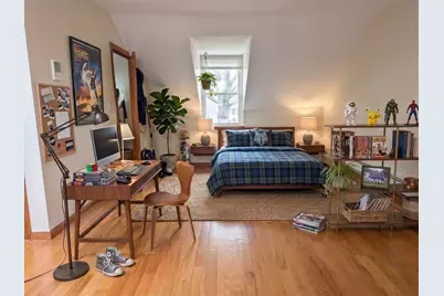 1 Glover Ct #3, Boston, MA 02127 - Photo 6