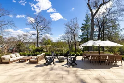 124 Chestnut Hill Rd, Newton, MA 02467 - Photo 22