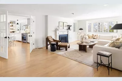 124 Chestnut Hill Rd, Newton, MA 02467 - Photo 4