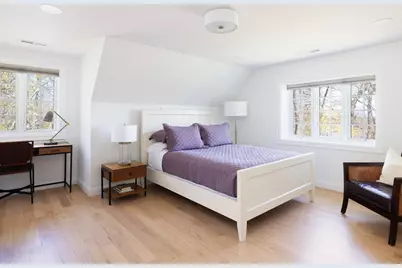 124 Chestnut Hill Rd, Newton, MA 02467 - Photo 16