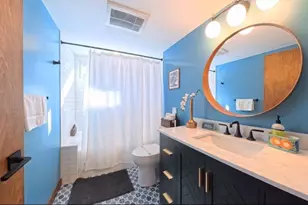 64 Newcomb Rd, Stoneham, MA 02180 - Photo 26
