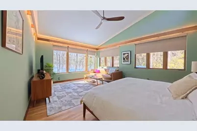 64 Newcomb Road #Furnished, Stoneham, MA 02180 - Photo 8