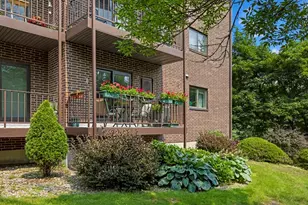 7 Ledgewood Way, Peabody, MA 01960 - Photo 2