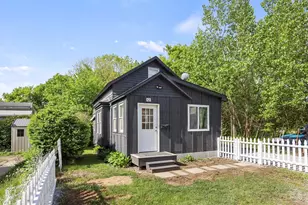 68 Orchard St, Pittsfield, MA 01201 - Photo 1
