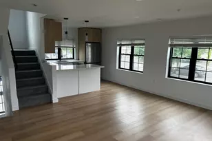 194 Rumford Ave, Mansfield, MA 02048 - Photo 6