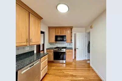 89-91 Thacher St #2, Milton, MA 02186 - Photo 4