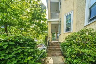 33 Main St #2, Somerville, MA 02145 - Photo 12