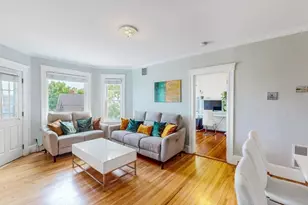 33 Main St, Somerville, MA 02145 - Photo 2