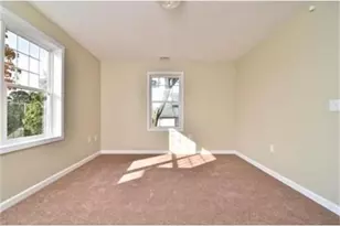 39 Athens St, Weymouth, MA 02191 - Photo 2