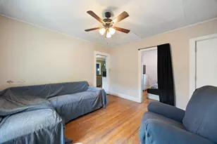 45 Taylor St, Holyoke, MA 01040 - Photo 20