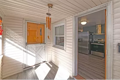 121 Pilgrim Ave, Worcester, MA 01604 - Photo 4
