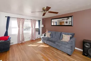 121 Pilgrim Ave, Worcester, MA 01604 - Photo 6