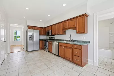 106 Dean St. #1, Franklin, MA 02038 - Photo 8
