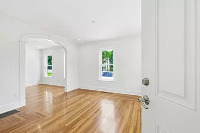 106 Dean St. #1, Franklin, MA 02038 - Photo 4