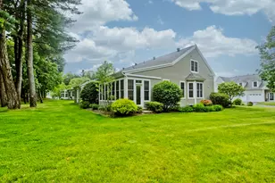 359 Main St, Easthampton, MA 01027 - Photo 4