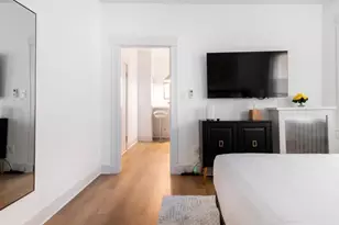 131 Park Dr, Boston, MA 02215 - Photo 6