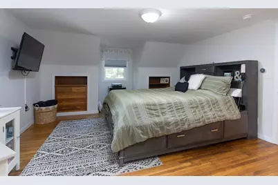 114 Burbank Ave, Warren, MA 01083 - Photo 16