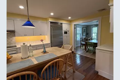 24 Beverly Rd #24, Newton, MA 02461 - Photo 6