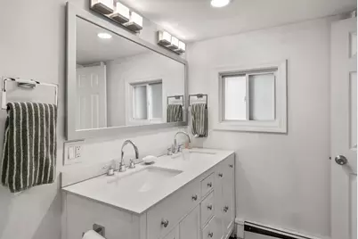 528 E 3rd St #A, Boston, MA 02127 - Photo 12