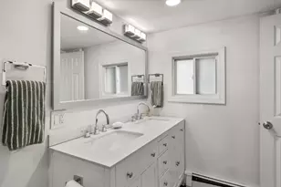528 E 3rd St, Boston, MA 02127 - Photo 12