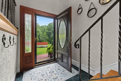 45 Wachusett Ave, Shrewsbury, MA 01545 - Photo 2