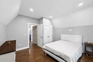 468 Salem St, Malden, MA 02148 - Photo 24