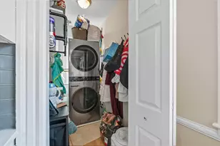 285 Neponset Ave, Boston, MA 02122 - Photo 10