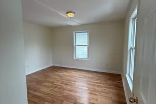 229 Rollstone, Fitchburg, MA 01420 - Photo 4