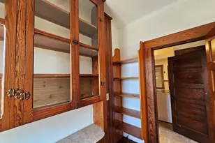 30 Bemis St, Chicopee, MA 01013 - Photo 8
