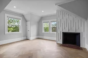 476 Heath St, Brookline, MA 02467 - Photo 16
