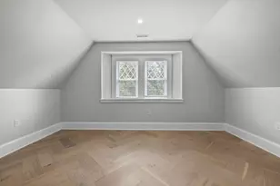 476 Heath St, Brookline, MA 02467 - Photo 32