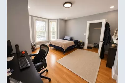 594 E 5th St #1, Boston, MA 02127 - Photo 6
